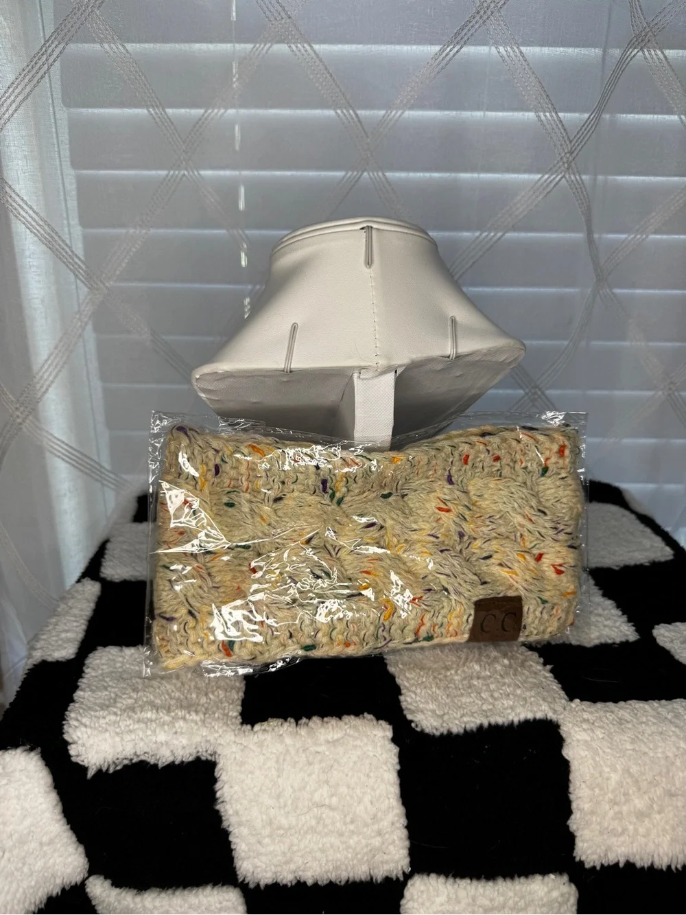 NWT C.C. Confetti Cable Knit Headband / Ear Warmer - Cream